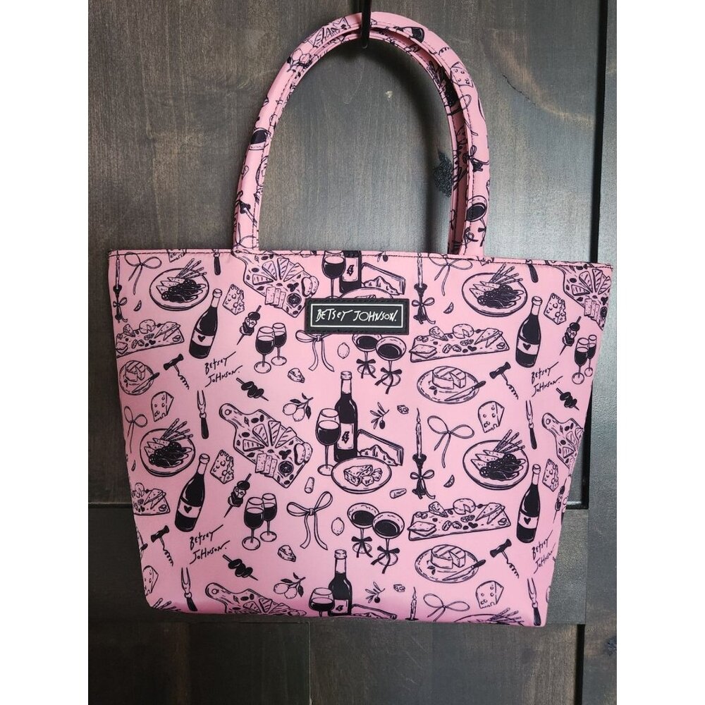 Betsey Johnson Pink Insulated Satchel Lunch Tote. Wine & Chesse Graphics.